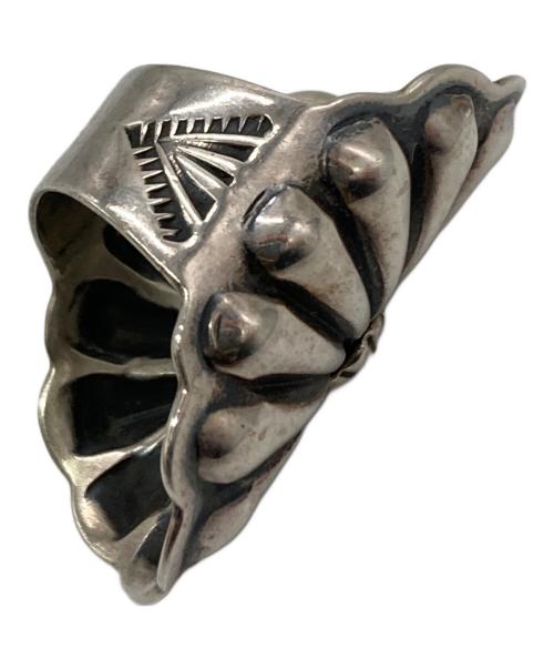 Navajo（ナバホ）Navajo (ナバホ) フラワーコンチョシルバーリング シルバー サイズ:13号の古着・服飾アイテム