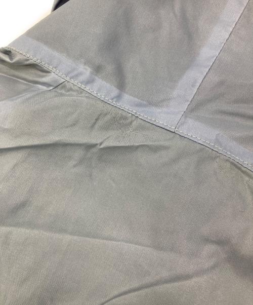 NIKE（ナイキ）NIKE (ナイキ) ［古着］ナイロンジャケット グレー×ブラック サイズ:XLの古着・服飾アイテム