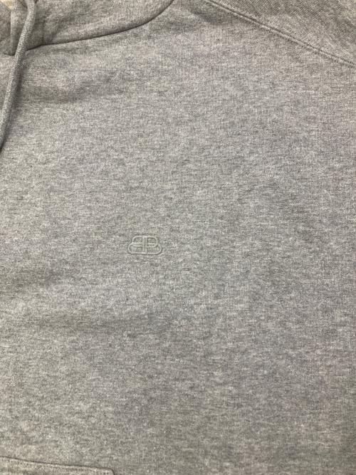 BALENCIAGA（バレンシアガ）BALENCIAGA (バレンシアガ) BBロゴ刺繍パーカー グレー サイズ:Mの古着・服飾アイテム