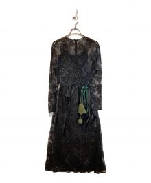 PRADA（プラダ）の古着「デコレーションフラワー付きワンピース」｜ブラック