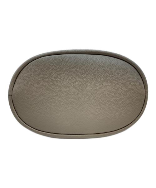 COLE HAAN（コールハーン）COLE HAAN (コールハーン) エッセンシャルソフトバケットバッグ グレー 未使用品の古着・服飾アイテム