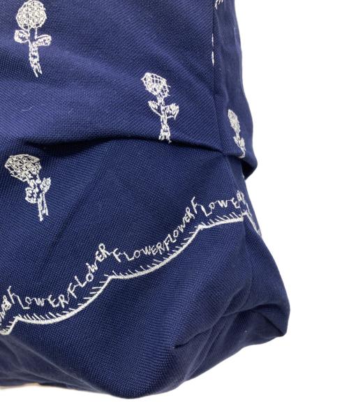 mina perhonen（ミナ ペルホネン）mina perhonen (ミナ ペルホネン) etudeショルダーバッグ ネイビーの古着・服飾アイテム