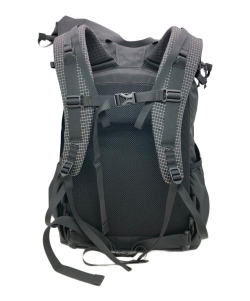 RawLow Mountain works（ロウロウ マウンテンワークス）RawLow Mountain works (ロウロウ マウンテンワークス) Rascalバックパック ブラック サイズ:Sサイズの古着・服飾アイテム