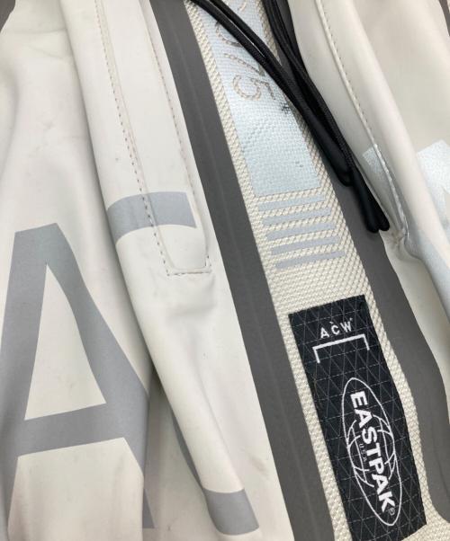 EASTPAK（イーストパック）EASTPAK (イーストパック) A-COLD-WALL (ア・コールド・ウォール) Large Backpack ホワイトの古着・服飾アイテム