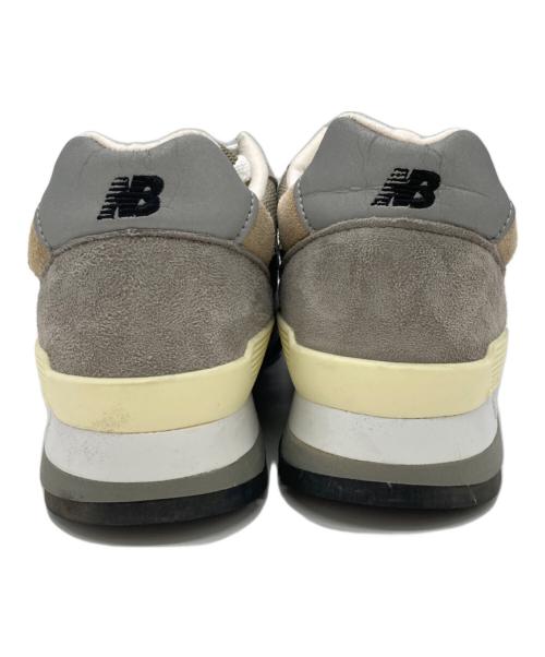 NEW BALANCE（ニューバランス）NEW BALANCE (ニューバランス) M996 ベージュ×グレー サイズ:US5 1/2の古着・服飾アイテム