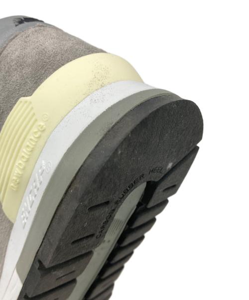NEW BALANCE（ニューバランス）NEW BALANCE (ニューバランス) M996 ベージュ×グレー サイズ:US5 1/2の古着・服飾アイテム