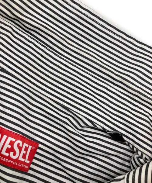 DIESEL（ディーゼル）DIESEL (ディーゼル) S-DOUBERストライプシャツ ホワイト×ブラック サイズ:50の古着・服飾アイテム