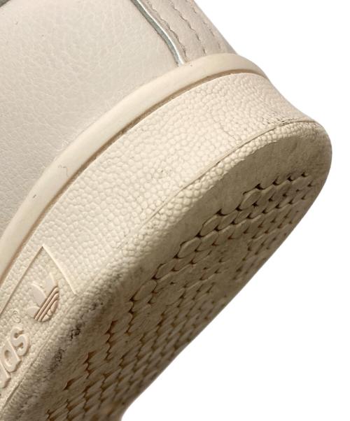 adidas（アディダス）adidas (アディダス) marimekko (マリメッコ) STANSMITH ベージュ サイズ:US5 1/2の古着・服飾アイテム