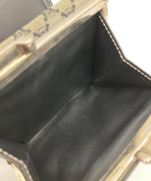 CELINE（セリーヌ）CELINE (セリーヌ) マカダム柄二つ折り財布 グレー×ブラックの古着・服飾アイテム