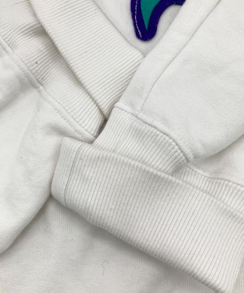 kolor/BEACON（カラービーコン）kolor/BEACON (カラービーコン) イニシャルワッペンスウェット アイボリー サイズ:2の古着・服飾アイテム