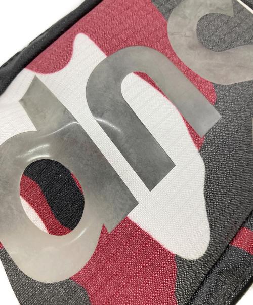 SUPREME（シュプリーム）SUPREME (シュプリーム) Neck Pouch レッド×ブラックの古着・服飾アイテム