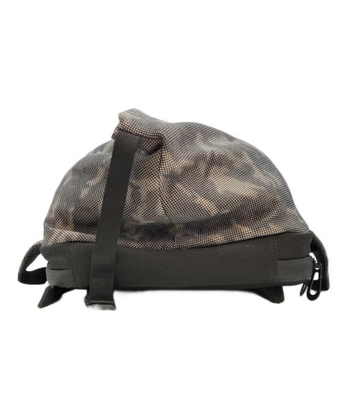 Cote&Ciel（コートエシエル）Cote&Ciel (コートエシエル) バックパック グレー×ブラックの古着・服飾アイテム