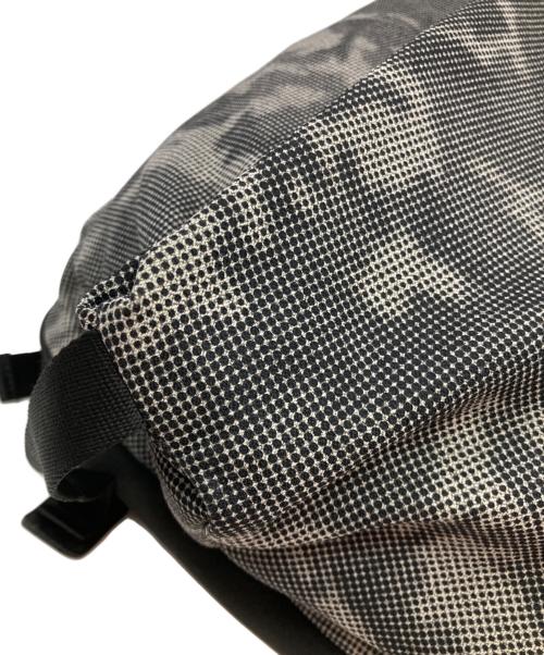 Cote&Ciel（コートエシエル）Cote&Ciel (コートエシエル) バックパック グレー×ブラックの古着・服飾アイテム