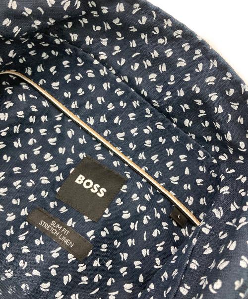 BOSS（ボス）BOSS (ボス) リネンブレンドS/Sシャツ ネイビー×ホワイト サイズ:Lの古着・服飾アイテム