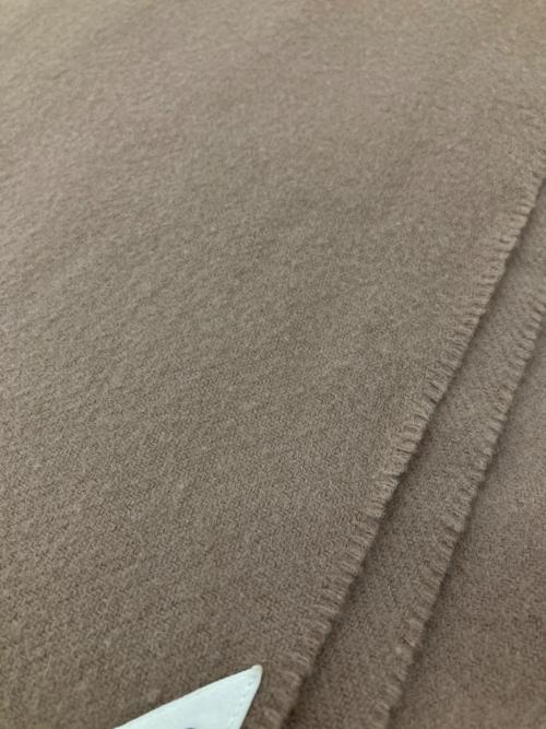 Acne studios（アクネ ストゥディオス）Acne studios (アクネ ストゥディオス) ウール大判ストール ベージュ サイズ:200×70cmの古着・服飾アイテム