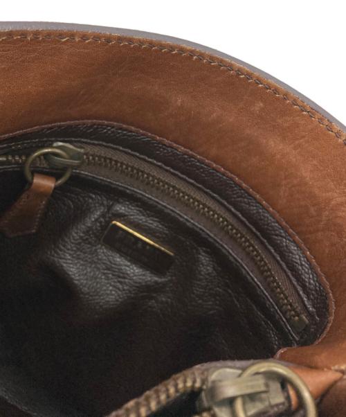 PRADA（プラダ）PRADA (プラダ) バケットレザーワンショルダーバッグ ブラウンの古着・服飾アイテム