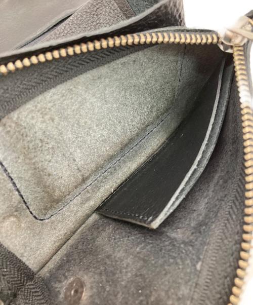 CALEE（キャリー）CALEE (キャリー) STUDS LEATHER FLAP LONG WALLET ブラックの古着・服飾アイテム