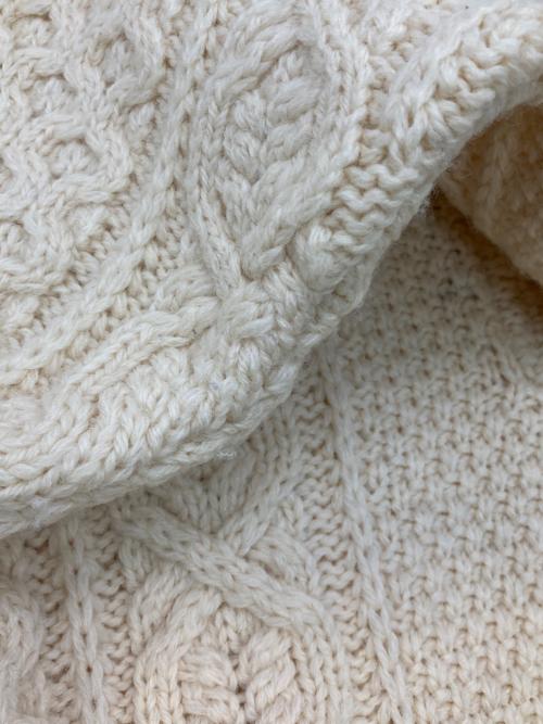 The Andover Shop（アンドーヴァーショップ）The Andover Shop (アンドーヴァーショップ) ［古着］ウールケーブルニット アイボリー サイズ:Lの古着・服飾アイテム