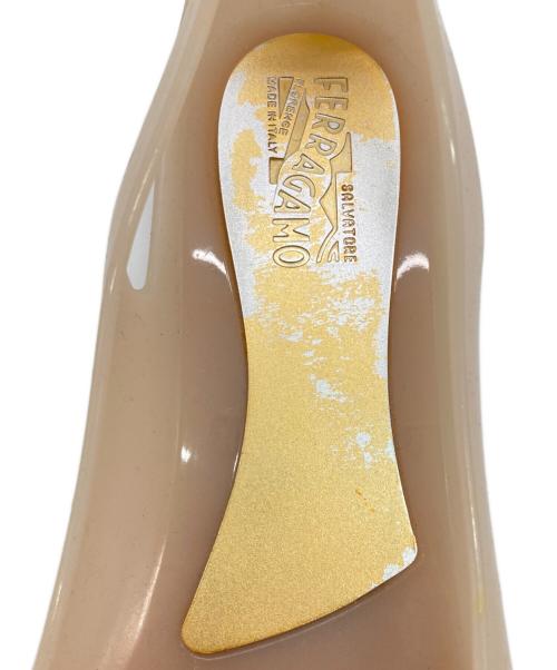 Salvatore Ferragamo（サルヴァトーレ フェラガモ）Salvatore Ferragamo (サルヴァトーレ フェラガモ) ラバーパンプス ピンク サイズ:6の古着・服飾アイテム