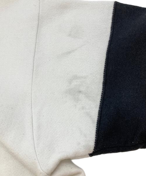 DISNEY（ディズニー）DISNEY (ディズニー) ［古着］クルーネックスウェット ホワイト×ブラック サイズ:XLの古着・服飾アイテム