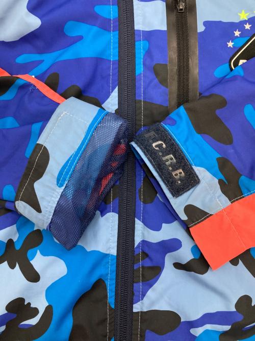 F.C.R.B.（エフシーレアルブリストル）F.C.R.B. (エフシーレアルブリストル) CAMOUFLAGE PRACTICE JAKET ブルー サイズ:Sの古着・服飾アイテム