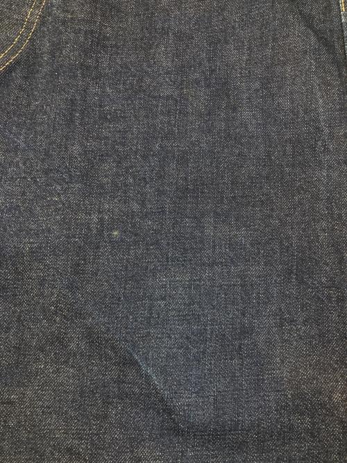 EVISU（エヴィス）EVISU (エヴィス) 大黒ビッグカモメペイントデニムパンツ インディゴ×イエロー サイズ:W36×L35の古着・服飾アイテム