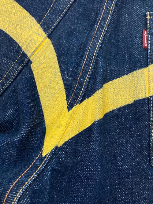 EVISU（エヴィス）EVISU (エヴィス) 大黒ビッグカモメペイントデニムパンツ インディゴ×イエロー サイズ:W36×L35の古着・服飾アイテム