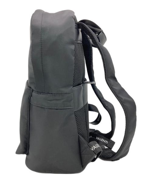 MARIO VALENTINO（マリオ・ヴァレンティーノ）MARIO VALENTINO (マリオ・ヴァレンティーノ) KYLOバッグパック ブラックの古着・服飾アイテム