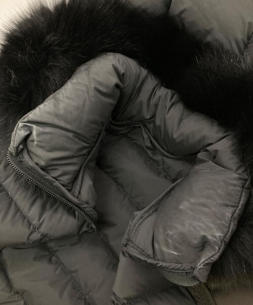 DUVETICA（デュベティカ）DUVETICA (デュベティカ) OCIROETRE black fur-fox ブラック サイズ:42の古着・服飾アイテム