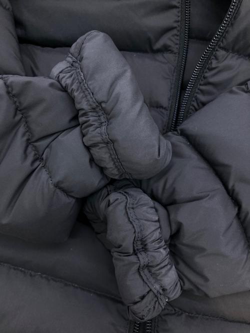 DUVETICA（デュベティカ）DUVETICA (デュベティカ) OCIROETRE black fur-fox ブラック サイズ:42の古着・服飾アイテム