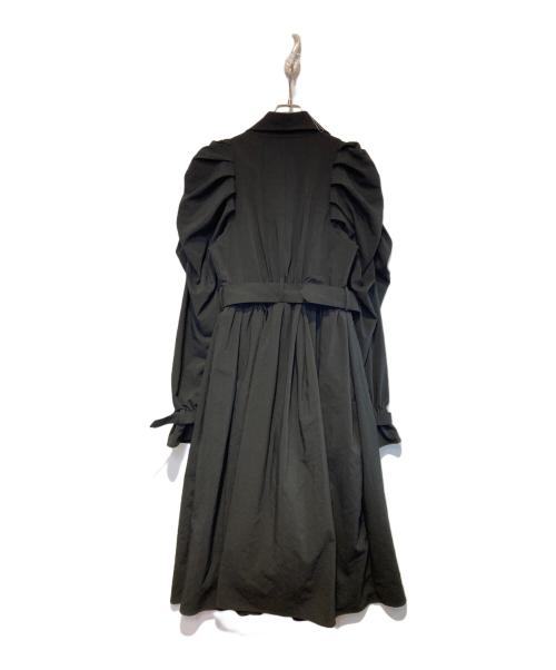 la belle etude（ラベルエチュード）la belle etude (ラベルエチュード) ギャザーボリューム袖ドレストレンチコート ブラック サイズ:FREEの古着・服飾アイテム