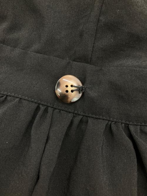 la belle etude（ラベルエチュード）la belle etude (ラベルエチュード) ギャザーボリューム袖ドレストレンチコート ブラック サイズ:FREEの古着・服飾アイテム