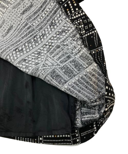 GRACE CLASS（グレースクラス）GRACE CLASS (グレースクラス) ナイトシャイニープリントドレス ブラック サイズ:38の古着・服飾アイテム