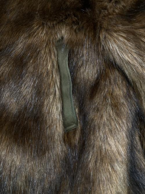 efiLevol（エフィレボル）efiLevol (エフィレボル) ファーブルゾン ブラウンの古着・服飾アイテム