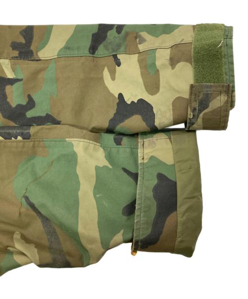 US ARMY（ユーエスアーミー）US ARMY (ユーエスアーミー) ［古着］ECWCS GORE-TEX PARKA カーキ サイズ:Mの古着・服飾アイテム