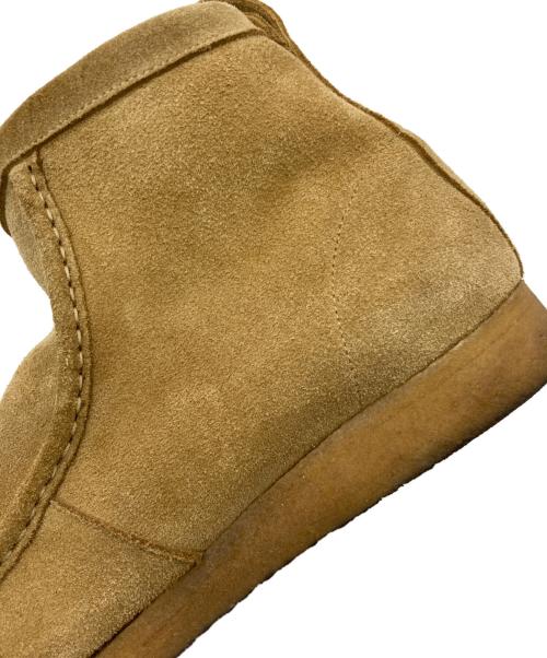 CLARKS ORIGINALS（クラークス オリジナルズ）CLARKS ORIGINALS (クラークス オリジナルズ) SSZ (エスエスズィー) A.H (エーエイチ) Wallaroo ベージュ サイズ:UK8の古着・服飾アイテム