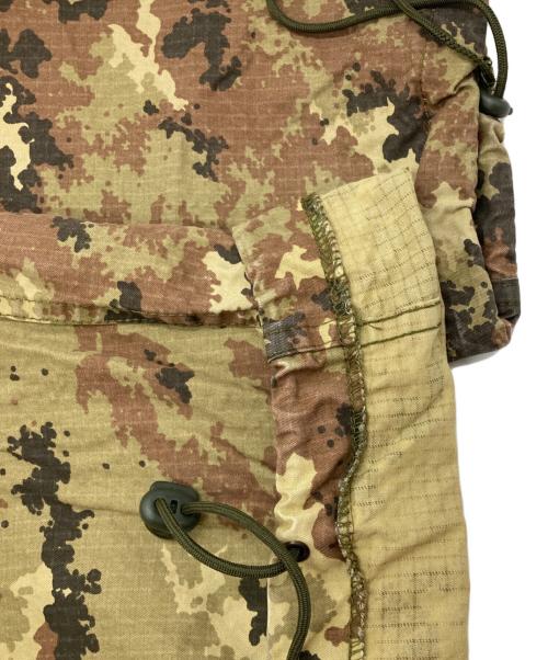 イタリア軍（イタリアグン）イタリア軍 (イタリアグン) ［古着］ベジタトカモ カーゴパンツ カーキ サイズ:48の古着・服飾アイテム