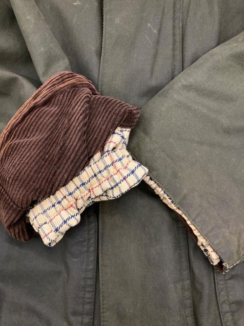 BROOKS BROTHERS（ブルックスブラザーズ）BROOKS BROTHERS (ブルックスブラザーズ) オイルドジャケット カーキ サイズ:Mの古着・服飾アイテム