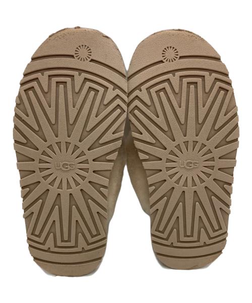 UGG（アグ）UGG (アグ) FUNKETTE ベージュ サイズ:UK5の古着・服飾アイテム