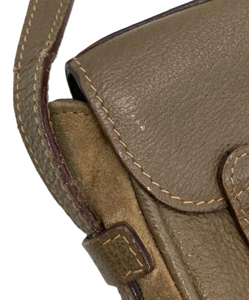 GUCCI（グッチ）GUCCI (グッチ) スウェードレザーショルダーバッグ ベージュの古着・服飾アイテム