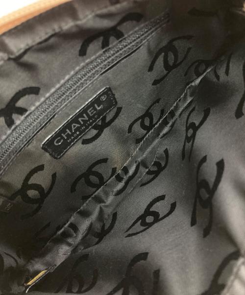 CHANEL（シャネル）CHANEL (シャネル) カンボンココマークワンショルダーバッグ ベージュ×ブラックの古着・服飾アイテム
