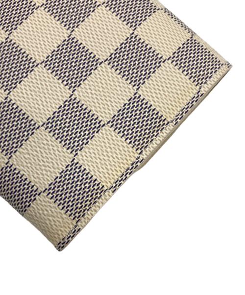 LOUIS VUITTON（ルイ ヴィトン）LOUIS VUITTON (ルイ ヴィトン) ポルトフォイユ・サラ アイボリーの古着・服飾アイテム