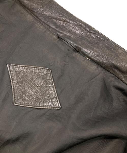 adidas（アディダス）adidas (アディダス) ［古着］レザージャケット ブラック×レッド サイズ:XLの古着・服飾アイテム