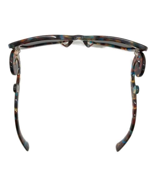PRADA（プラダ）PRADA (プラダ) ミニマルバロック バタフライテンプルサングラス ブラウン×ブルー サイズ:SIZE 54□19　135の古着・服飾アイテム