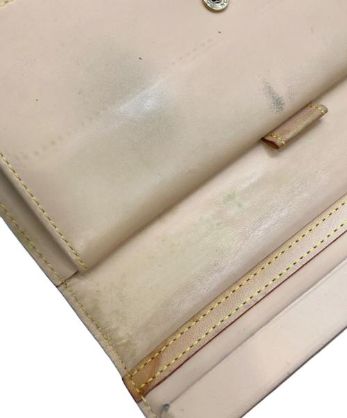 LOUIS VUITTON（ルイ ヴィトン）LOUIS VUITTON (ルイ ヴィトン) ポルトトレゾール・インターナショナル ホワイトの古着・服飾アイテム