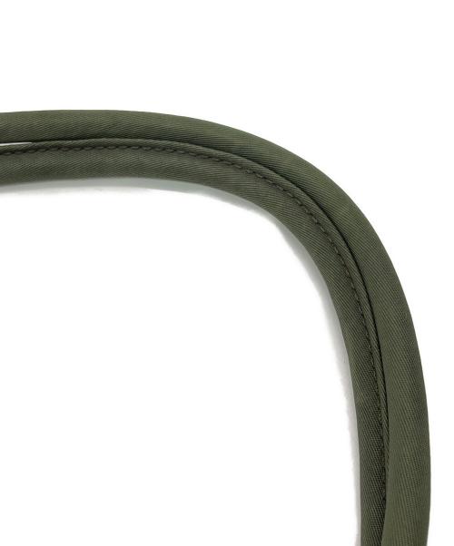 PRADA（プラダ）PRADA (プラダ) プレートロゴナイロントートバッグ カーキの古着・服飾アイテム