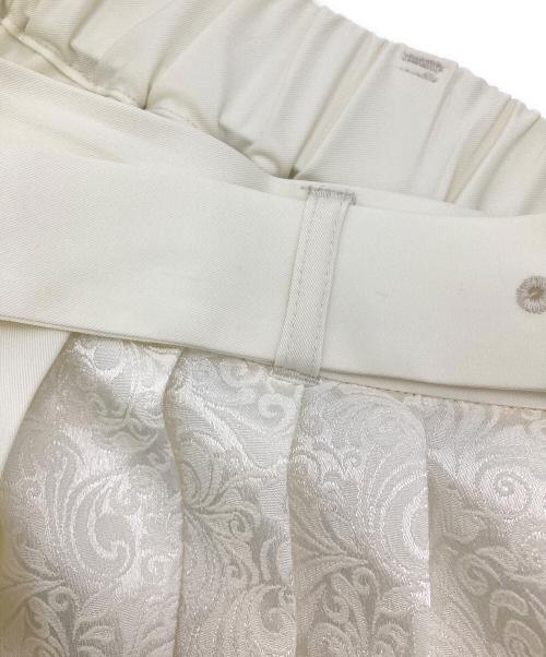 HARE（ハレ）HARE (ハレ) アシメジャガードプリーツスカート ホワイト サイズ:Freeの古着・服飾アイテム