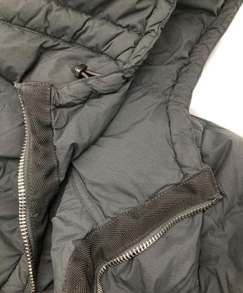 STONE ISLAND（ストーンアイランド）STONE ISLAND (ストーンアイランド) SEAMLESS TUNNEL NYLON DOWN JACKET ブラック サイズ:Mの古着・服飾アイテム
