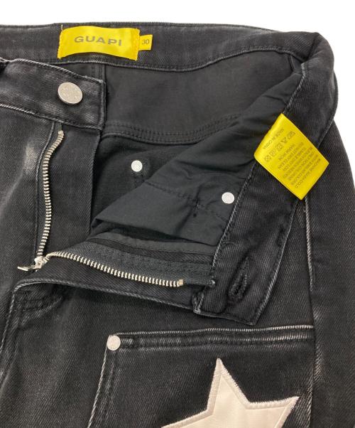 GUAPI（グアピ）GUAPI (グアピ) スターパッチデニムダブルニーフレアパンツ ブラック サイズ:30の古着・服飾アイテム