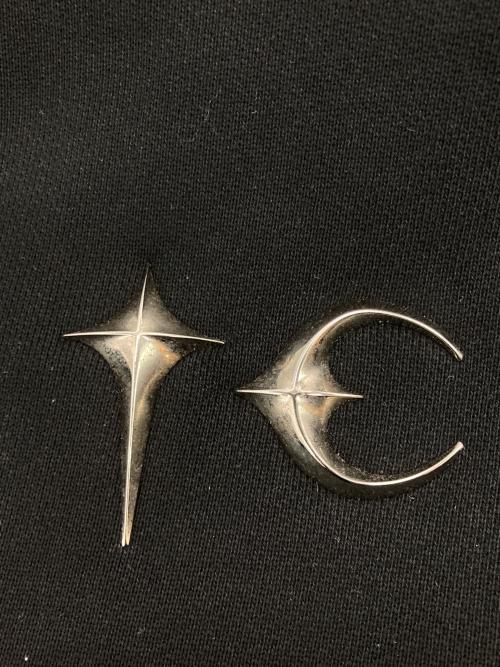 THUG CLUB（サグ クラブ）THUG CLUB (サグ クラブ) ARMOR HOODIE ブラック サイズ:Mの古着・服飾アイテム